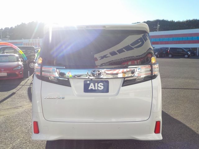 Toyota VELLFIRE 2017-09 184182-6