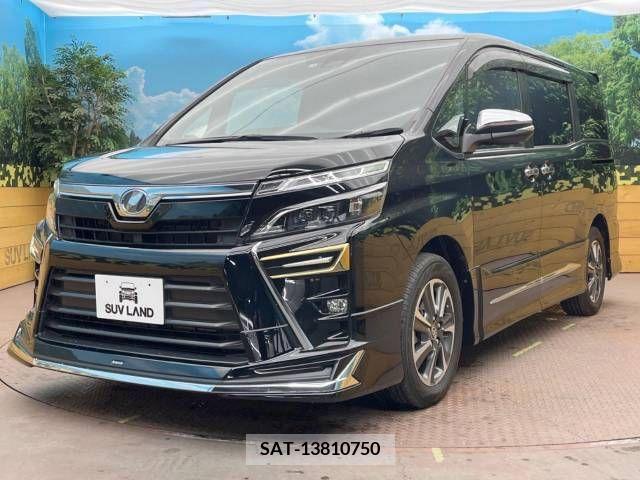 Toyota VOXY 2019-01 226429-16
