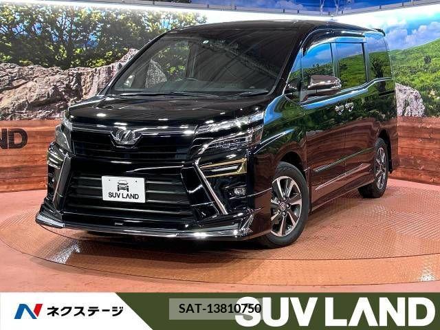 Toyota VOXY 2019-01 226429-0