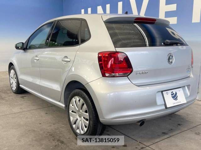 VolksWagen POLO 2014-03 347615-19