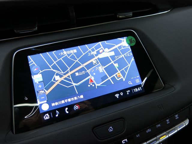 Cadillac XT4 2022-03 190902-22