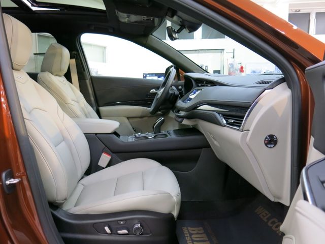 Cadillac XT4 2022-03 190902-14