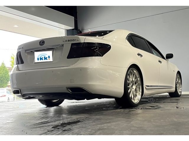 Lexus LS 2007-11 14727-1