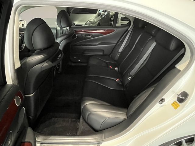 Lexus LS 2007-11 14727-5