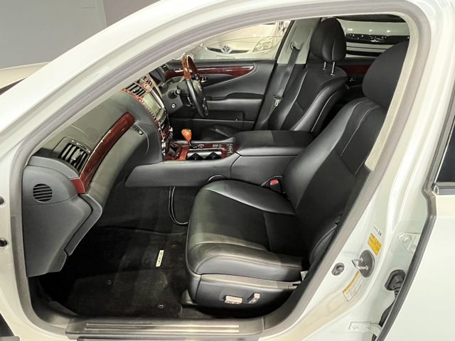 Lexus LS 2007-11 14727-4