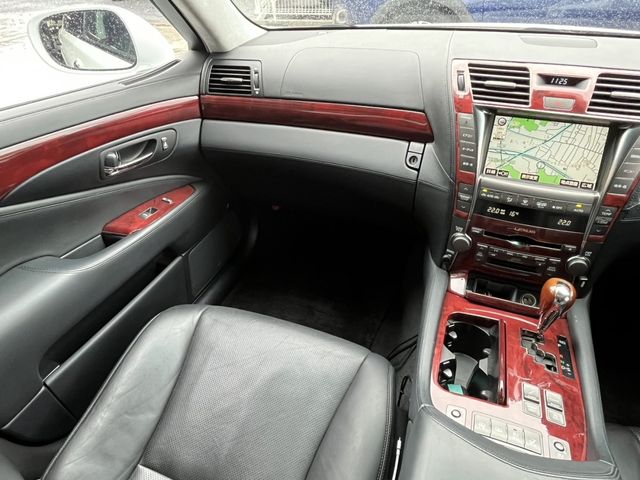 Lexus LS 2007-11 14727-7