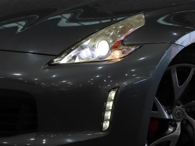 Nissan FAIRLADY Z 2014-03 8302-11