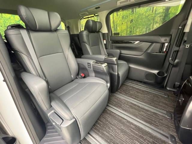 Toyota ALPHARD 2021-12 191730-9
