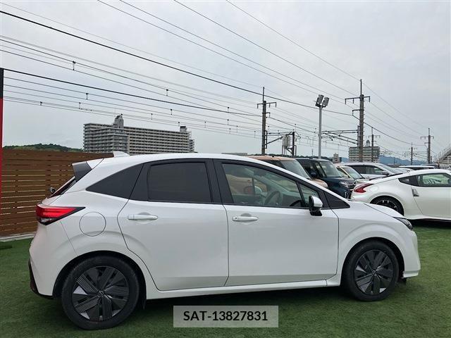 Nissan NOTE 2022-03 392955-15