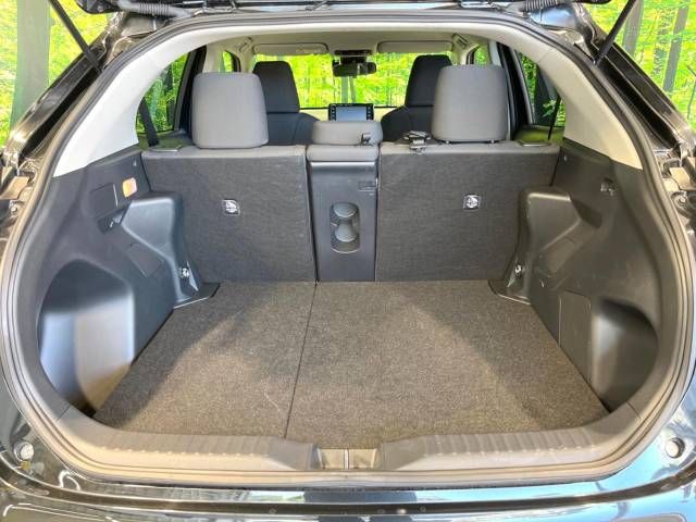 Toyota YARIS CROSS 2023-06 18332-11