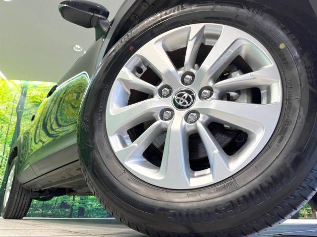 Toyota YARIS CROSS 2023-06 18332-14