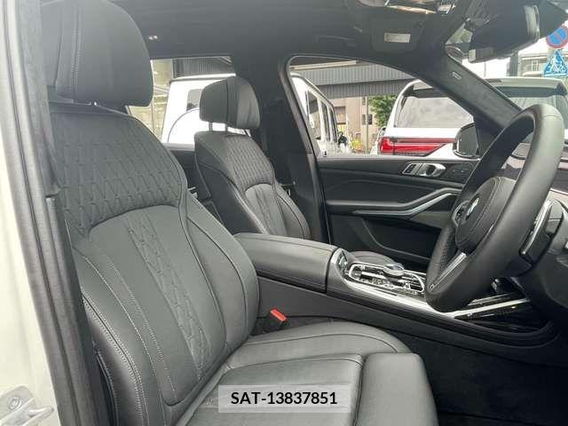 Bmw X7 2023-09 318203-12