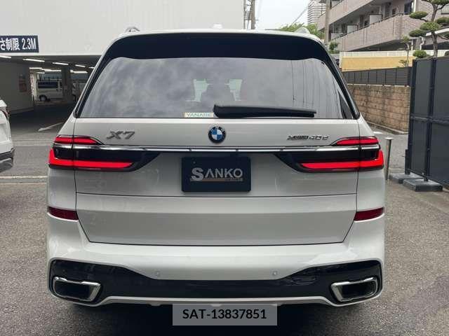 Bmw X7 2023-09 318203-9