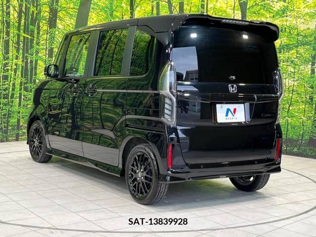 Honda N BOX CUSTOM 2022-12 307298-18