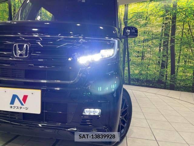 Honda N BOX CUSTOM 2022-12 307298-13