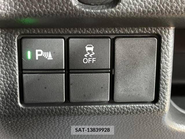 Honda N BOX CUSTOM 2022-12 307298-7