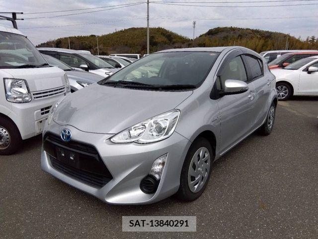 Toyota AQUA 2017-03 217502-0