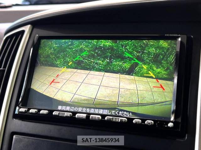 Nissan SERENA 2009-09 367634-3
