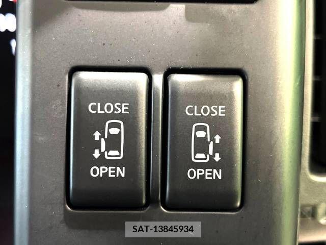 Nissan SERENA 2009-09 367634-4