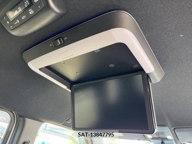 Honda STEP WGN 2022-06 326677-2