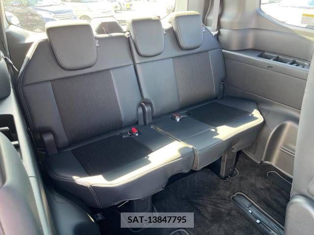 Honda STEP WGN 2022-06 326677-10