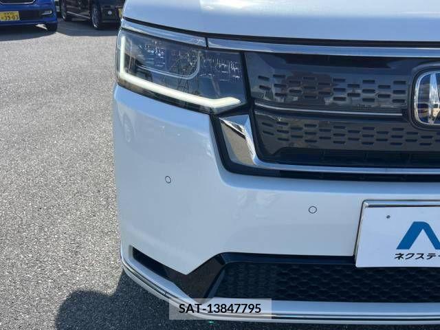 Honda STEP WGN 2022-06 326677-13