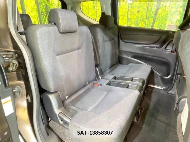 Toyota SIENTA 2015-07 314626-9