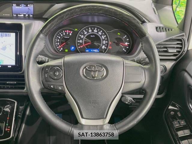 Toyota NOAH 2020-12 321674-12