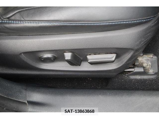 Toyota PRIUS 2019-04 350764-5