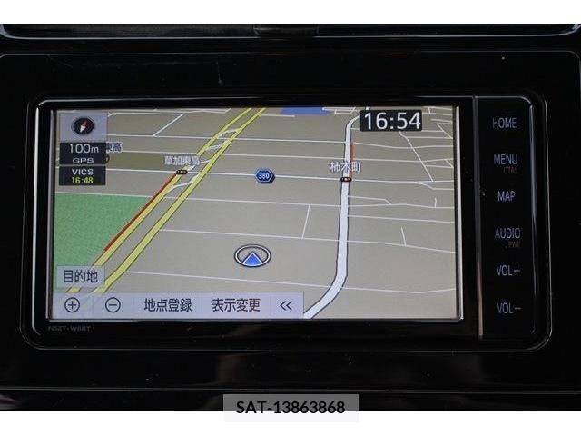 Toyota PRIUS 2019-04 350764-1