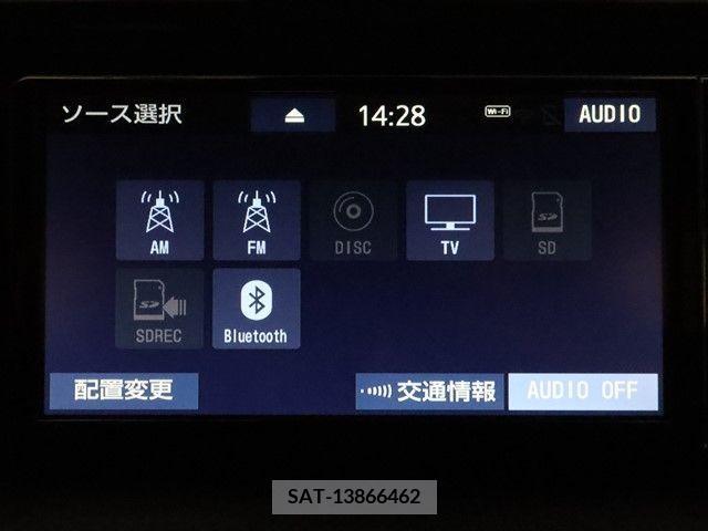 Toyota VOXY 2020-11 370402-14