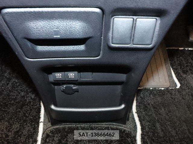 Toyota VOXY 2020-11 370402-11