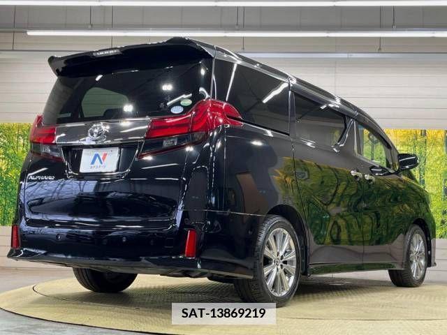 Toyota ALPHARD 2016-11 374179-18