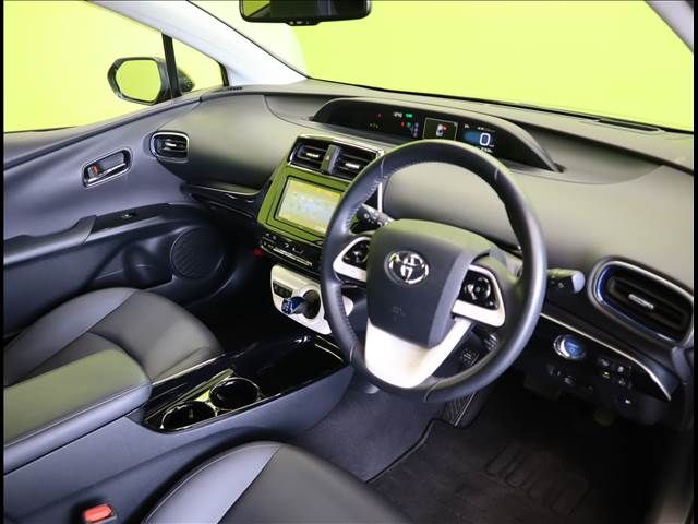 Toyota PRIUS 2018-11 18469-22