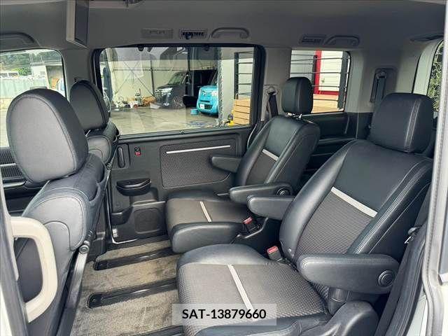 Honda STEP WGN 2016-12 368807-17