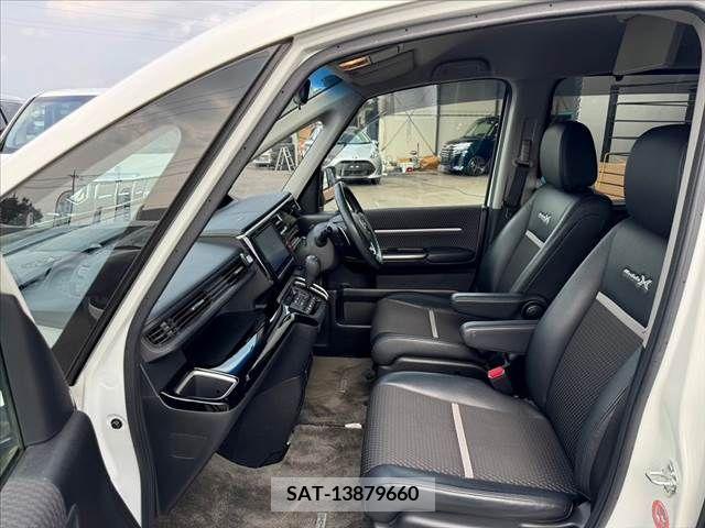 Honda STEP WGN 2016-12 368807-16