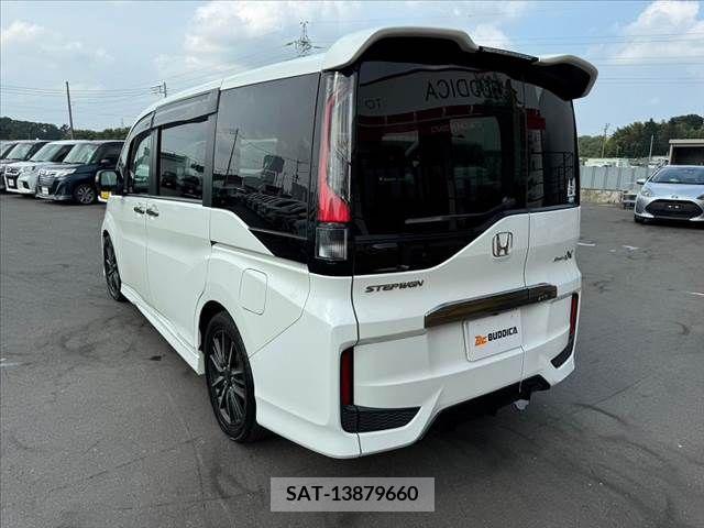 Honda STEP WGN 2016-12 368807-14