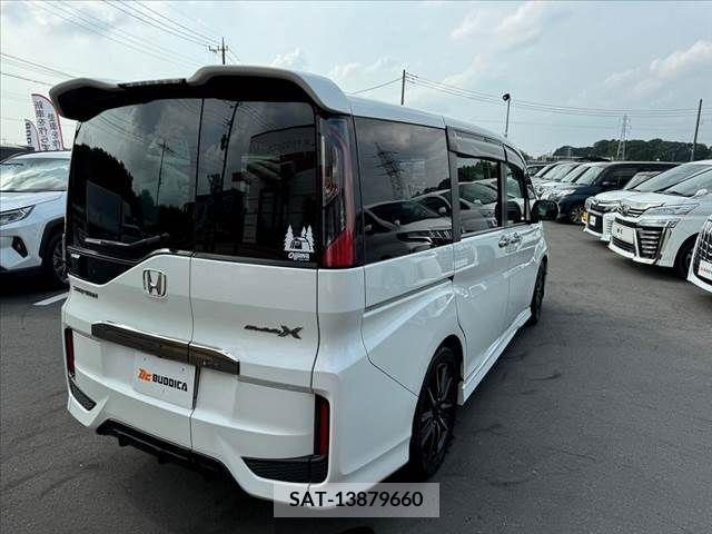 Honda STEP WGN 2016-12 368807-12