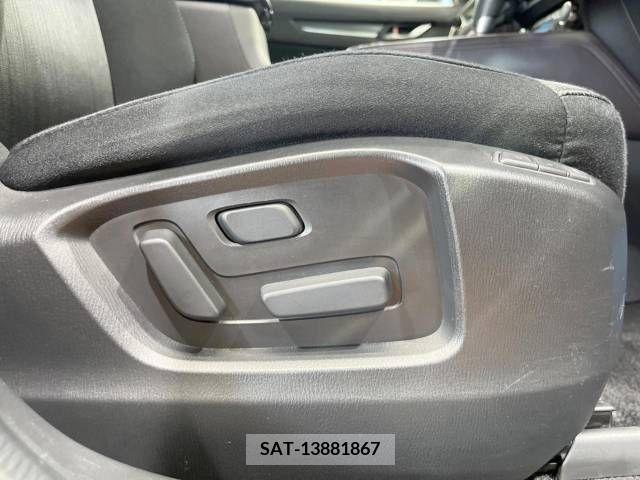 Mazda CX-8 2018-06 379900-7