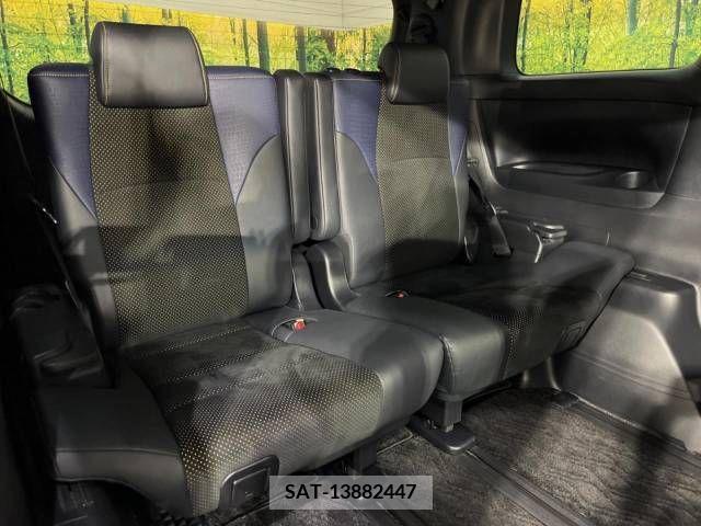 Toyota VELLFIRE 2017-10 337434-10