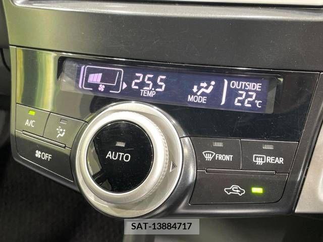 Toyota PRIUS ALPHA 2011-07 384130-7