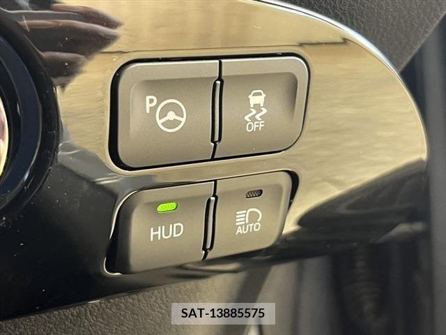 Toyota PRIUS 2016-06 345167-5