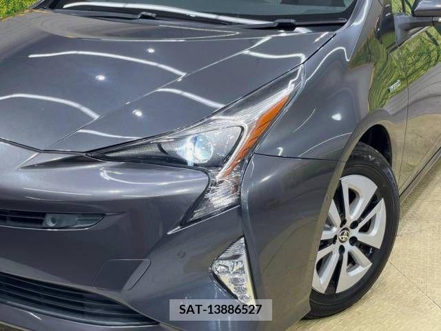 Toyota PRIUS 2016-07 366451-12