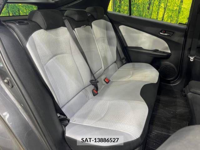 Toyota PRIUS 2016-07 366451-9