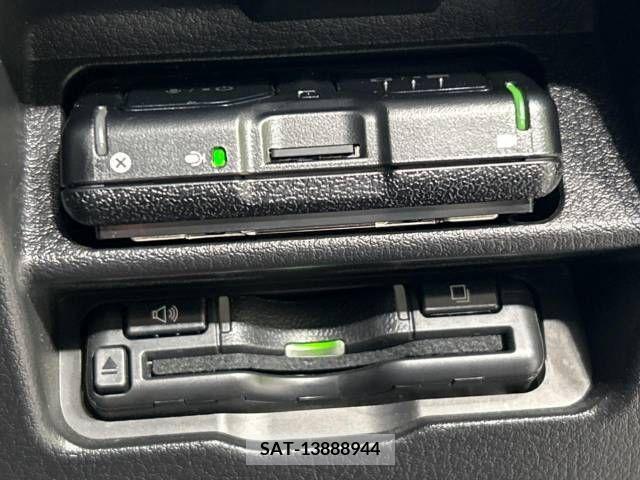 Mazda MAZDA3 2021-11 205477-7