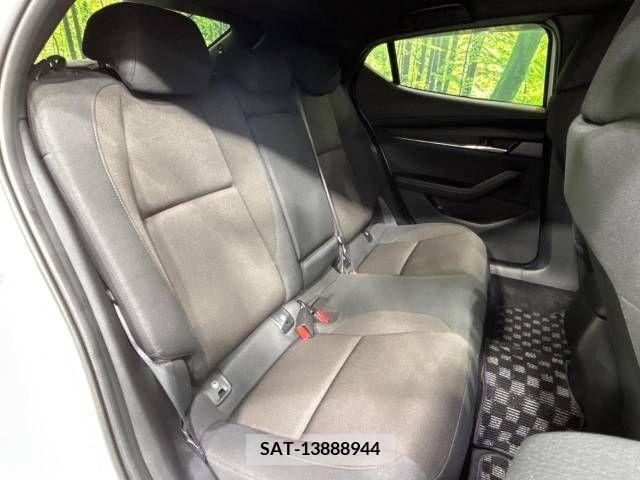 Mazda MAZDA3 2021-11 205477-9