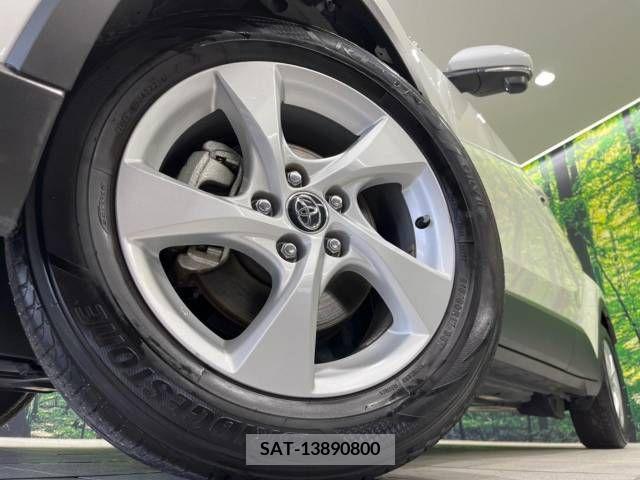 Toyota C-HR 2019-08 396049-13