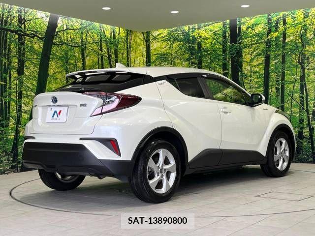 Toyota C-HR 2019-08 396049-17