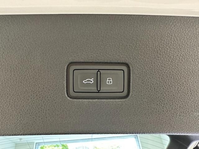 Audi Q8 2020-06 6799-18