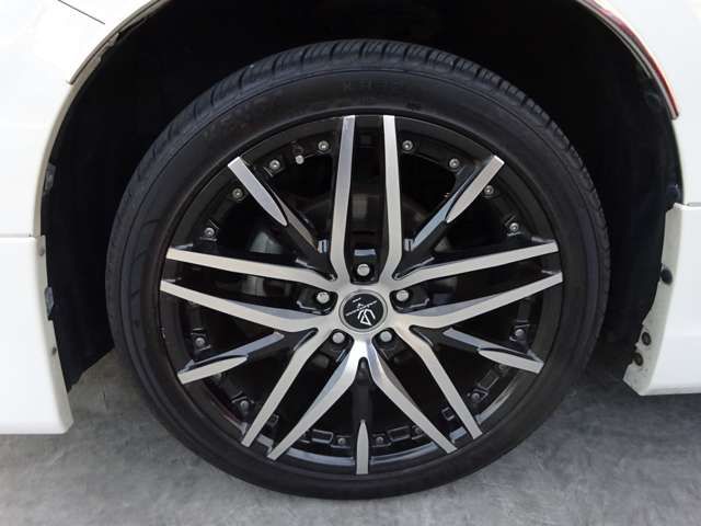 Toyota VELLFIRE 2015-08 188428-11